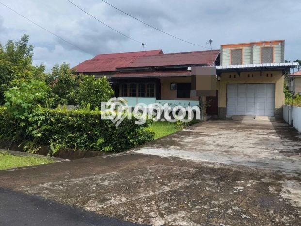Jual Rumah Minimalis Bagus Punya 4 KT di Pontianak Kota Pontianak SHM Jual Rumah Minimalis Bagus Punya 4 KT di Pontianak Kota Pontianak SHM