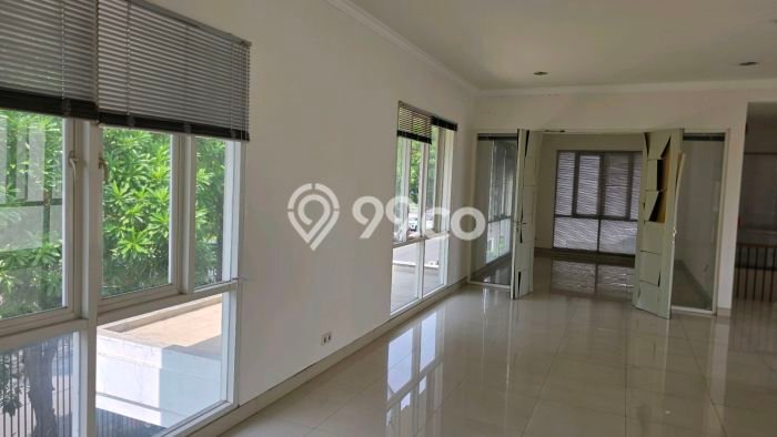 Ready to Use! Premium House LT 700m2 Desain Elegan di Citraland Ready to Use! Premium House LT 700m2 Desain Elegan di Citraland