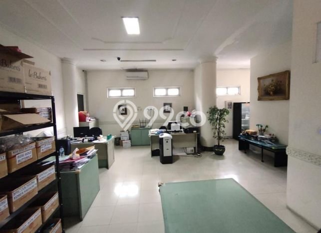 Kantor Bagus LT 148m2 LB 750m2 Dijual di Tanah Abang Jakarta Pusat Kantor Bagus LT 148m2 LB 750m2 Dijual di Tanah Abang Jakarta Pusat
