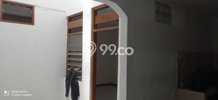 Dijual Rumah Eksklusif 3 KT di Duri Kosambi, Jakarta Barat Dijual Rumah Eksklusif 3 KT di Duri Kosambi, Jakarta Barat