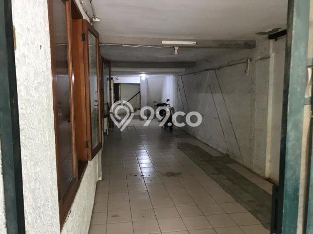 Hunian Elit LB 500m2 Siap Huni Desain Elegan di Tomang, Jakarta Barat Hunian Elit LB 500m2 Siap Huni Desain Elegan di Tomang, Jakarta Barat