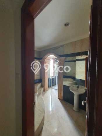 Jual Rumah Mewah Elegan Dengan View Eksklusif di Permata Buana, Jakarta Barat Jual Rumah Mewah Elegan Dengan View Eksklusif di Permata Buana, Jakarta Barat