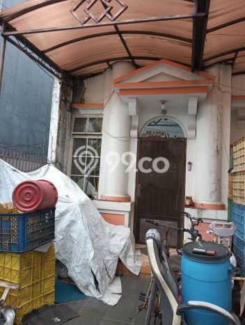 Rumah Luas Asri 3 KT Siap Pakai di Semanan Jakarta Barat Rumah Luas Asri 3 KT Siap Pakai di Semanan Jakarta Barat