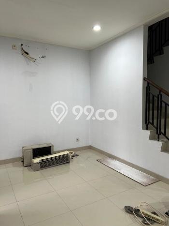 Rumah Elit LB 250m2 Siap Pakai Desain Elegan di Green Lake City, Jakarta Barat Rumah Elit LB 250m2 Siap Pakai Desain Elegan di Green Lake City, Jakarta Barat