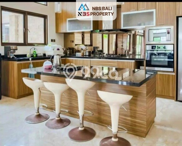 Properti Terbaik! Vila Kawasan , Ukuran 405m2m², Area Nyaman dan aman Properti Terbaik! Vila Kawasan , Ukuran 405m2m², Area Nyaman dan aman