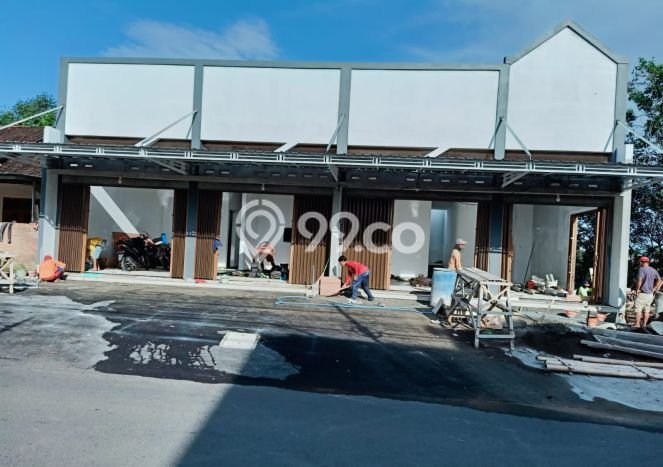Ruko Dijual di Kawasan Banyumanik, Semarang Harga Kompetitif Ruko Dijual di Kawasan Banyumanik, Semarang Harga Kompetitif