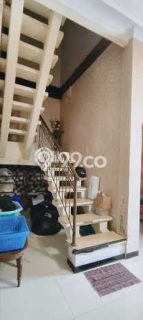 Hunian Cantik Minimalis Lb 350m2 di Banyumanik, Semarang Hunian Cantik Minimalis Lb 350m2 di Banyumanik, Semarang