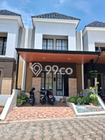 For Sale Rumah 3 Kamar Lokasi Strategis Bagus dan Strategis di Banyumanik For Sale Rumah 3 Kamar Lokasi Strategis Bagus dan Strategis di Banyumanik