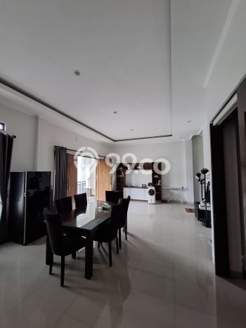 Jual Rumah Mewah Elegan Dengan View Eksklusif di papandayan, Semarang Jual Rumah Mewah Elegan Dengan View Eksklusif di papandayan, Semarang