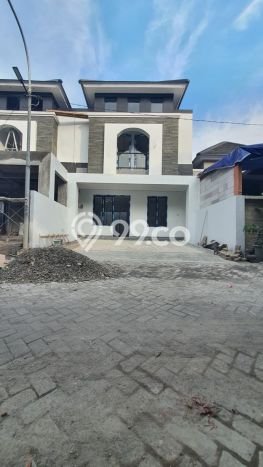 Rumah Modern Minimalis 3 Kamar Siap Huni di Pedurungan Rumah Modern Minimalis 3 Kamar Siap Huni di Pedurungan