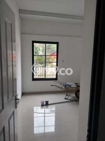 Rumah Kost Dijual di Tembalang, Semarang, Spesifikasi 10 KT, 10 KM, 130m2 Rumah Kost Dijual di Tembalang, Semarang, Spesifikasi 10 KT, 10 KM, 130m2