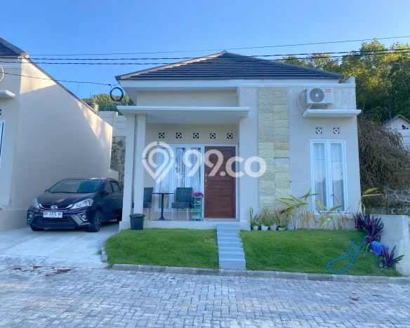 PROPERTI UNGGULAN! Rumah Strategis di Mlati, Luas 108m2m² LB 38m2m² PROPERTI UNGGULAN! Rumah Strategis di Mlati, Luas 108m2m² LB 38m2m²