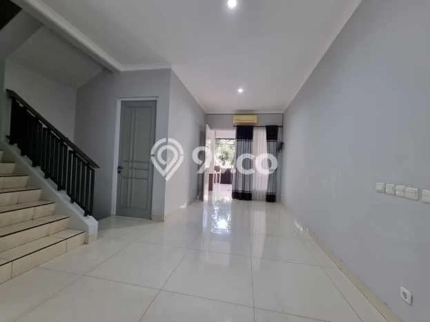 Rumah Sewa Tangerang LT 200m2 LB 250m2 Area BSD Rumah Sewa Tangerang LT 200m2 LB 250m2 Area BSD