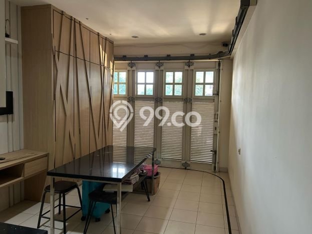 Hunian Elit LB 250m2 Siap Pakai Desain Elegan di Galaxy, Bekasi Hunian Elit LB 250m2 Siap Pakai Desain Elegan di Galaxy, Bekasi