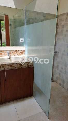 Vila Kawasan , Luas 190m2m², Area Asri Vila Kawasan , Luas 190m2m², Area Asri