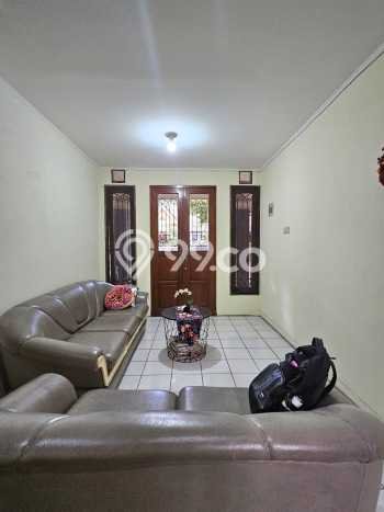 Rumah Luxury Modern Tanpa Renovasi di BSD Giri Loka Tangerang Rumah Luxury Modern Tanpa Renovasi di BSD Giri Loka Tangerang