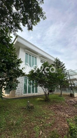 Hunian Mewah LB 450m2 Siap Huni Desain Elegan di BSD The Green, Tangerang Hunian Mewah LB 450m2 Siap Huni Desain Elegan di BSD The Green, Tangerang