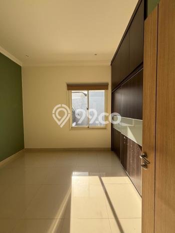 Ready to Use! Premium House LT 207m2 Desain Elegan di Gading Serpong Pondok Hijau Golf Ready to Use! Premium House LT 207m2 Desain Elegan di Gading Serpong Pondok Hijau Golf