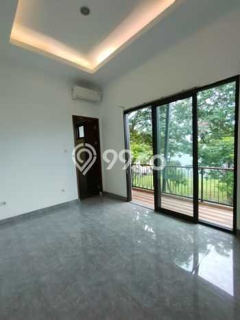 Rumah Luxury Modern Tanpa Renovasi di BSD Eminent Tangerang Rumah Luxury Modern Tanpa Renovasi di BSD Eminent Tangerang