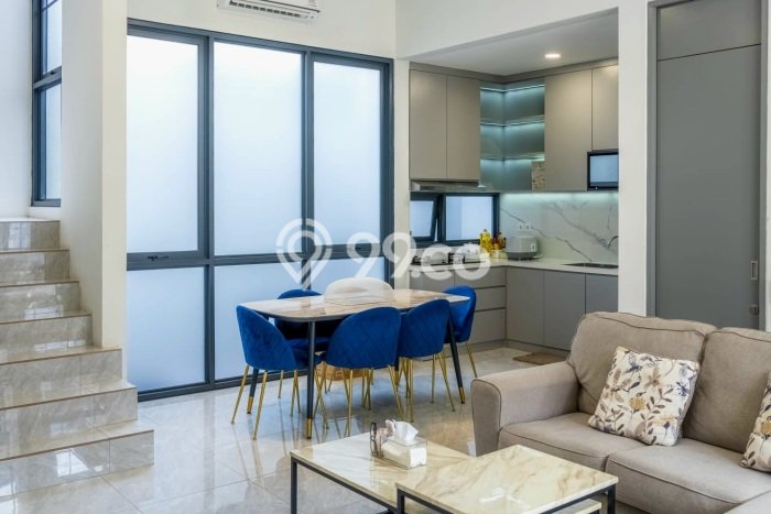 Rumah Mewah LB 165m2 Siap Huni Desain Elegan di BSD Green Wich, Tangerang Rumah Mewah LB 165m2 Siap Huni Desain Elegan di BSD Green Wich, Tangerang