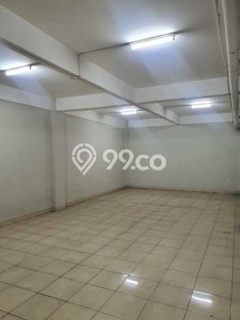 Ruko Disewa di Bogor dengan LB 335m2 Area Komersial Ramai Ruko Disewa di Bogor dengan LB 335m2 Area Komersial Ramai