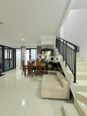 Jual Rumah Bagus Siap Huni LB 150m2 di Sawangan, Depok Jual Rumah Bagus Siap Huni LB 150m2 di Sawangan, Depok