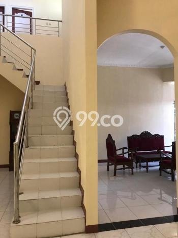 Hunian Cantik Modern Lb 182m2 di Semarang Timur, Semarang Hunian Cantik Modern Lb 182m2 di Semarang Timur, Semarang
