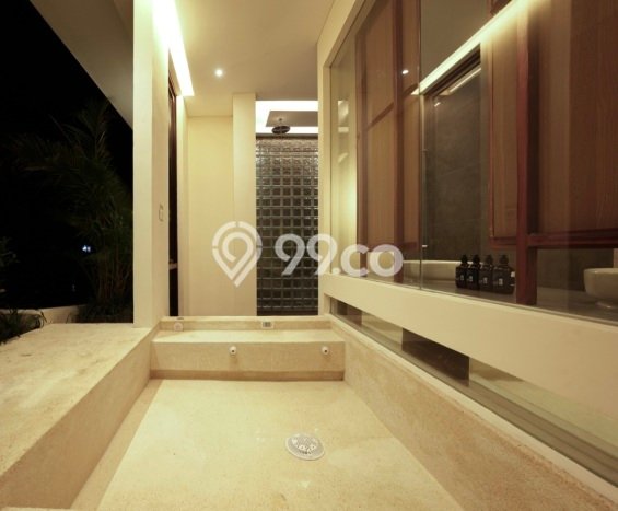 AREA PREMIUM! Vila di , Luas 315m2m², Dekat pusat umum AREA PREMIUM! Vila di , Luas 315m2m², Dekat pusat umum