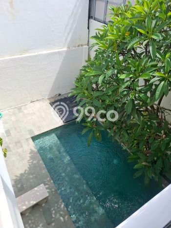 Jual Rumah Luas Elegan Dengan View Cantik di Seminyak, Badung Jual Rumah Luas Elegan Dengan View Cantik di Seminyak, Badung