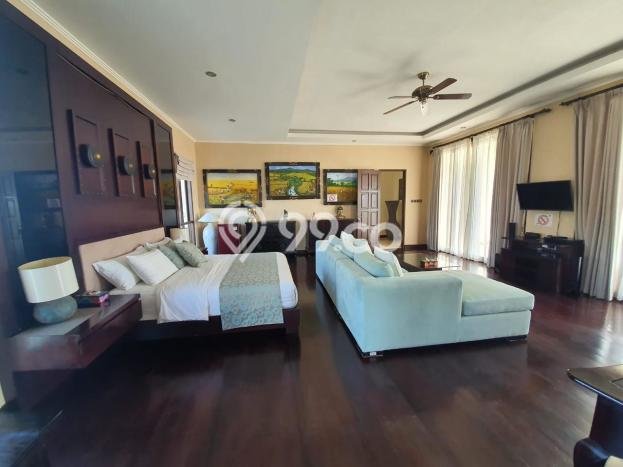 Vila Kawasan , Area 635m2m², Lokasi Strategis Vila Kawasan , Area 635m2m², Lokasi Strategis