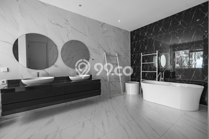 LOKASI TERBAIK! Vila di , Area 570m2m², Lingkungan Tenang dan aman LOKASI TERBAIK! Vila di , Area 570m2m², Lingkungan Tenang dan aman