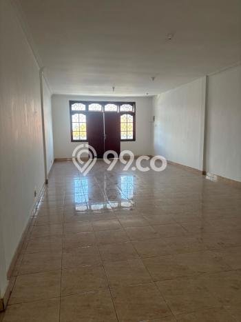 FOR RENT! Ruko di Kerobokan Kaja Cocok untuk Bisnis 211m2 FOR RENT! Ruko di Kerobokan Kaja Cocok untuk Bisnis 211m2