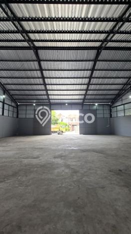 Gudang disewakan di Denpasar Selatan Denpasar dengan luas bangunan 500m2 Gudang disewakan di Denpasar Selatan Denpasar dengan luas bangunan 500m2