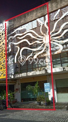 Ruko disewakan lokasi strategis Kuta Badung 150m2 Ruko disewakan lokasi strategis Kuta Badung 150m2