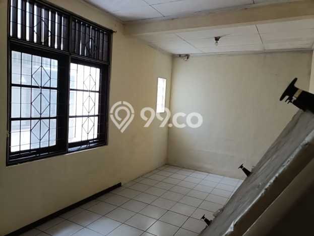 Rumah Luas Asri 2 KT Siap Pakai di Gading Serpong Tangerang Rumah Luas Asri 2 KT Siap Pakai di Gading Serpong Tangerang