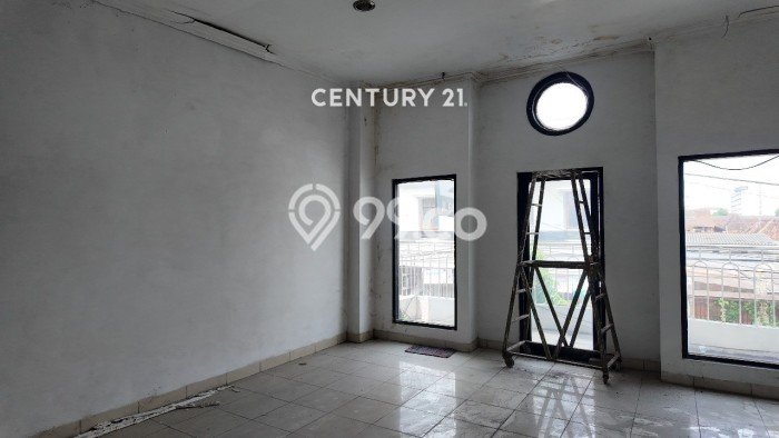 Area Strategis! Disewakan Ruko Lokasi Gedong Tengen, Yogyakarta Cocok untuk Bisnis Area Strategis! Disewakan Ruko Lokasi Gedong Tengen, Yogyakarta Cocok untuk Bisnis