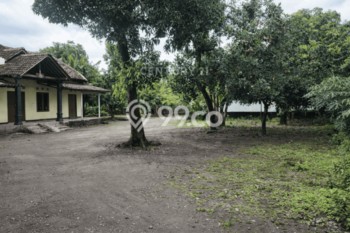 Lahan Kosong Dijual di Sleman dengan Area 299m2 Lahan Kosong Dijual di Sleman dengan Area 299m2