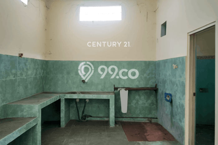 Ruko Disewa di Gondomanan, Yogyakarta, LT 120m2 / LB 200m2 Ruko Disewa di Gondomanan, Yogyakarta, LT 120m2 / LB 200m2