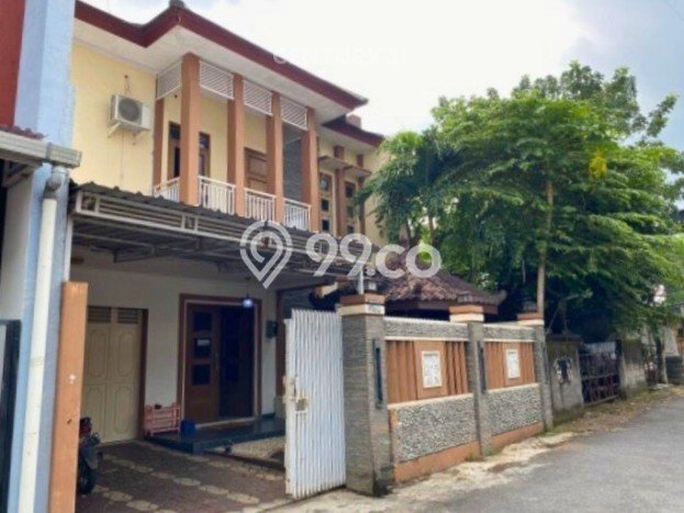 Hunian Mewah LB 400m2 Siap Pakai Desain Elegan di Condong Catur, Sleman Hunian Mewah LB 400m2 Siap Pakai Desain Elegan di Condong Catur, Sleman