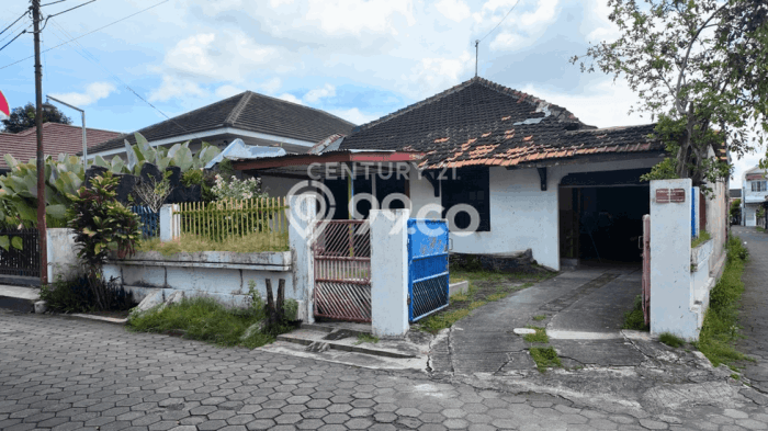 Rumah Modern Cantik 5 KT Siap Huni di Banguntapan Rumah Modern Cantik 5 KT Siap Huni di Banguntapan