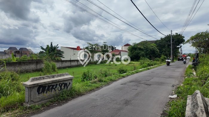 Jarang Ada! Tanah di Kalasan Punya Luas 1140m2 SHM Jarang Ada! Tanah di Kalasan Punya Luas 1140m2 SHM