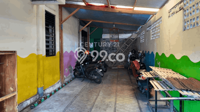 Rumah Modern Cantik 5 KT Siap Huni di Banguntapan Rumah Modern Cantik 5 KT Siap Huni di Banguntapan