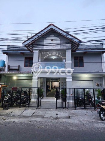 Jual Rumah Mewah Megah Dengan View Eksklusif di Maguwoharjo, Yogyakarta Jual Rumah Mewah Megah Dengan View Eksklusif di Maguwoharjo, Yogyakarta