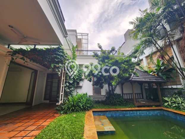 Rumah 5 Kamar Siap Huni Disewakan di Kebayoran Baru Harga Kompetitif Rumah 5 Kamar Siap Huni Disewakan di Kebayoran Baru Harga Kompetitif