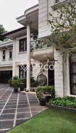 Siap Huni Hunian Elit 7 Kamar di Cilandak Dekat ke Mana Saja Siap Huni Hunian Elit 7 Kamar di Cilandak Dekat ke Mana Saja
