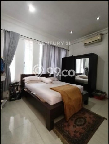 Hunian Eksklusif Dijual LT 293m2 di Jagakarsa, Jakarta Selatan Hunian Eksklusif Dijual LT 293m2 di Jagakarsa, Jakarta Selatan