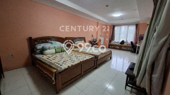 Hunian Mewah Dijual LT 593m2 di Menteng, Jakarta Pusat Hunian Mewah Dijual LT 593m2 di Menteng, Jakarta Pusat