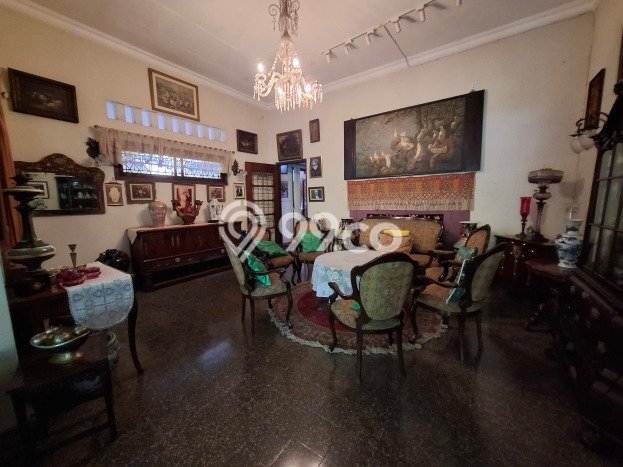 Rumah Mewah Siap Huni LT 980m2 di Menteng, Jakarta Pusat Rumah Mewah Siap Huni LT 980m2 di Menteng, Jakarta Pusat