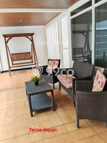 Sewa Rumah Modern di Kebayoran Baru Siap Huni dan Kondisi Bagus Sewa Rumah Modern di Kebayoran Baru Siap Huni dan Kondisi Bagus