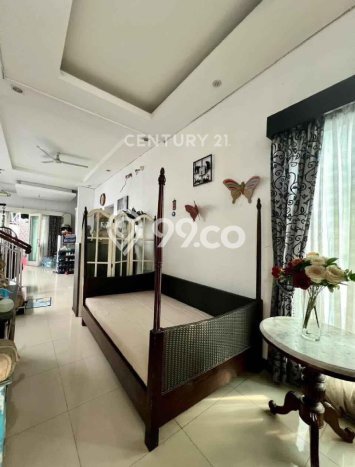 Rumah Sewa Jakarta Selatan LT 299m2 LB 450m2 Area Kemang Rumah Sewa Jakarta Selatan LT 299m2 LB 450m2 Area Kemang